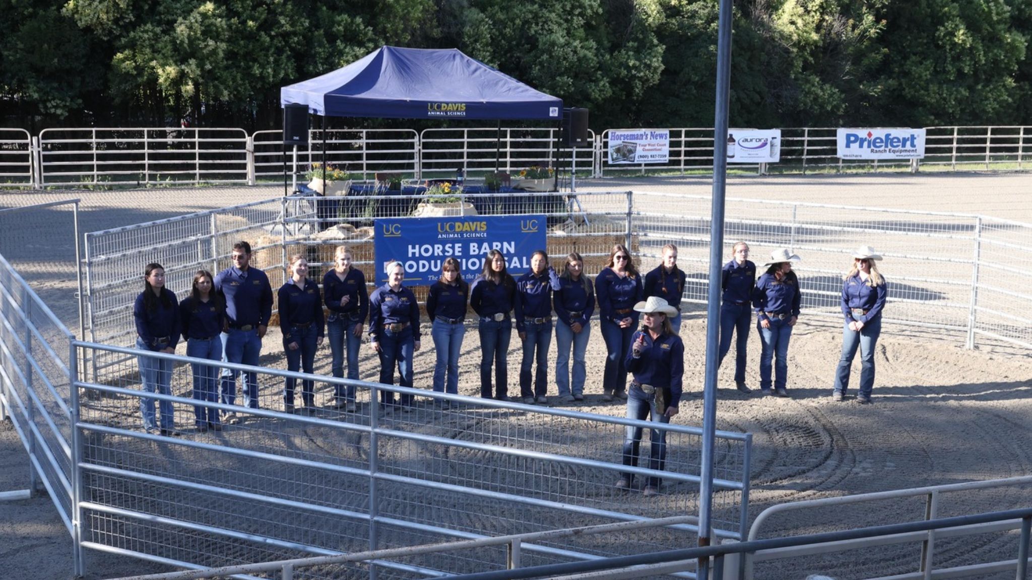 Kelli Davis with her students in horse pin