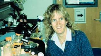 Alison Van Eenennaam, 1995